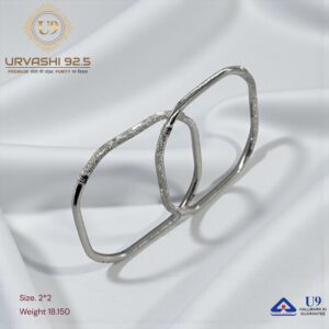U93 URVASHI HALLMARK POKAL BANGLES