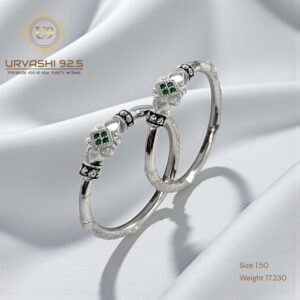 U92.5 URVASHI BABY POKAL PIPE BANGLES
