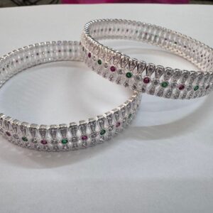 U92.5 URVASHI FULL MICRO